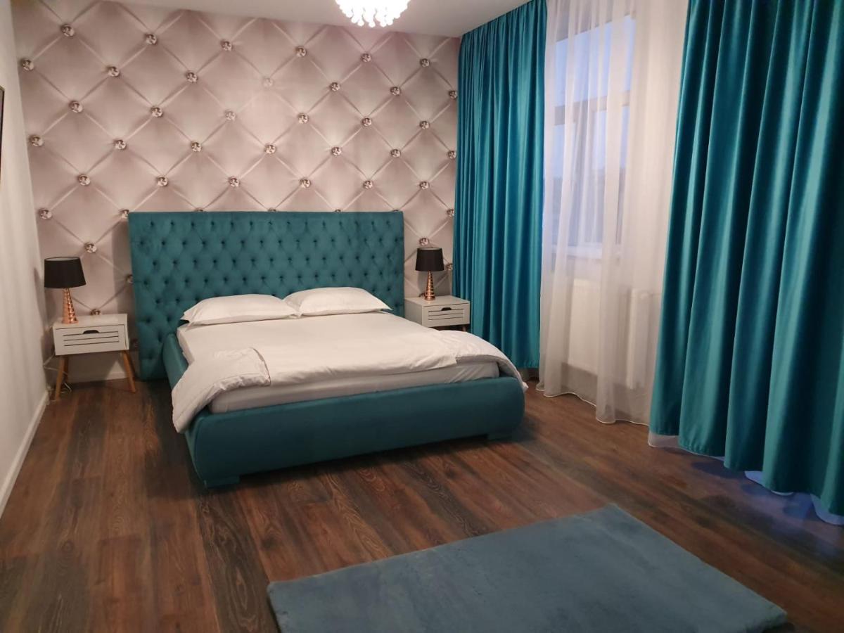 Garsonierre Central Luxury Târgu Jiu Екстериор снимка